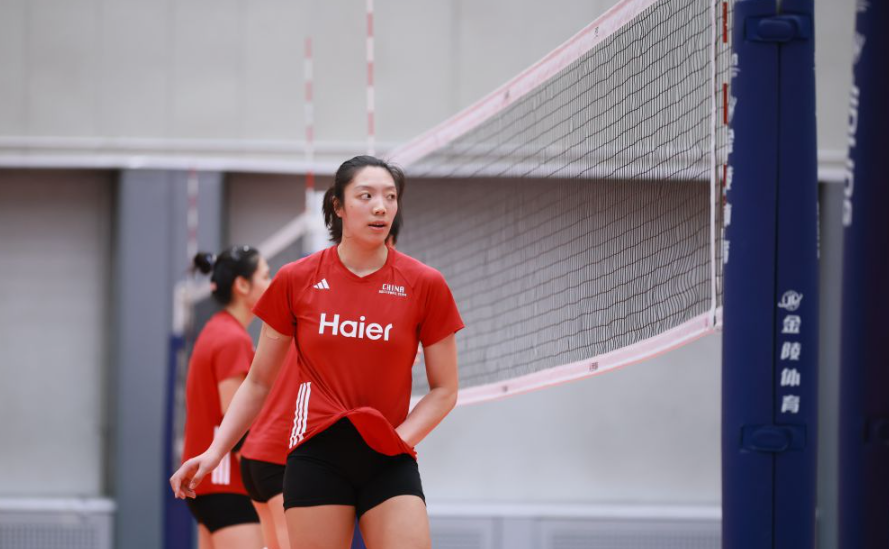 体验九游娱乐app大厅中的多人在线游戏的乐趣